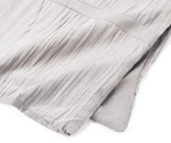 Broyhill Crinkle Comforter Set -Furniture Promotion Store 810477712 1