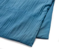 Broyhill Crinkle Comforter Set -Furniture Promotion Store 810515397 2