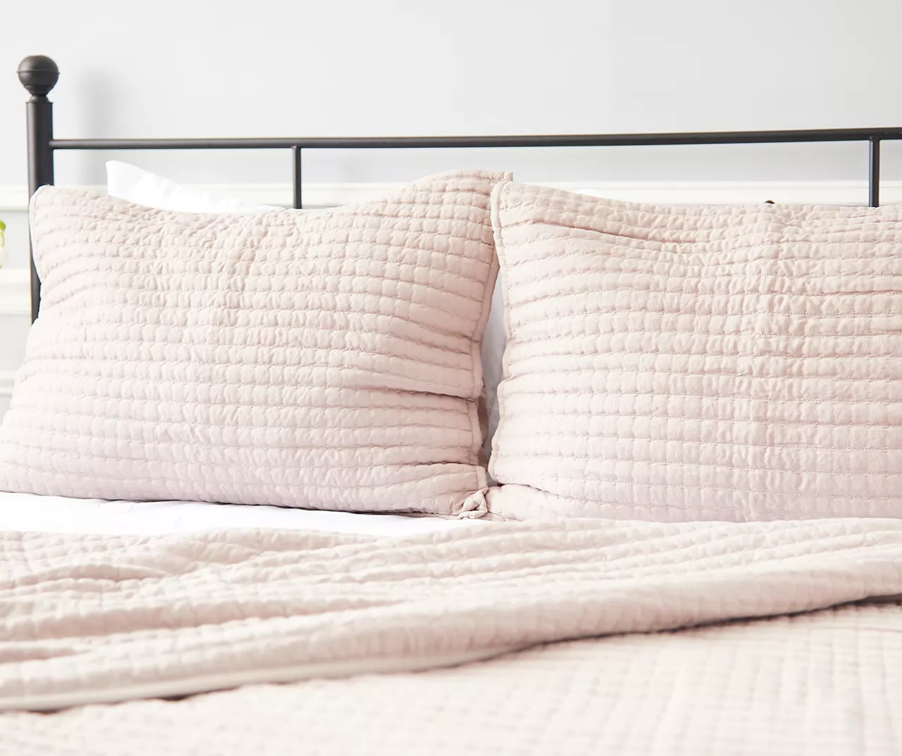 Pebbled 3-Piece Quilt Set 20 Pebbled 3-Piece Quilt Set - Image 18