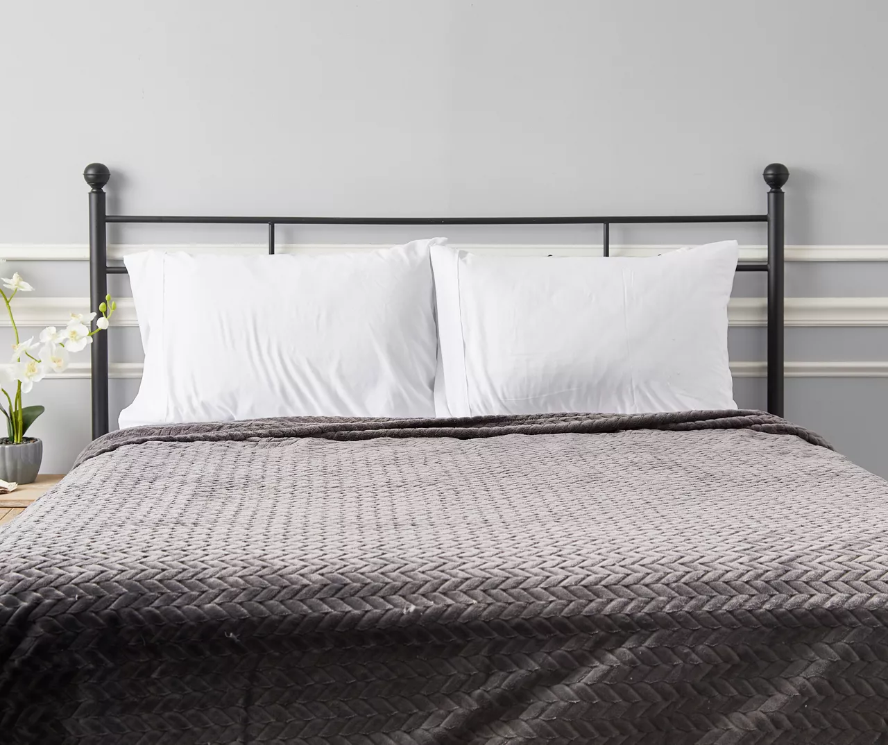 Charcoal Chevron Embossed Velvet Queen Blanket 7 Charcoal Chevron Embossed Velvet Queen Blanket - Image 5