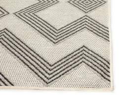 Broyhill Palermo White & Black Geometric Outdoor Area Rug 7 Broyhill Palermo White & Black Geometric Outdoor Area Rug -Furniture Promotion Store 810586762 810586761 810586760 LawnNGarden Ecomm 090722 Roy A8 2